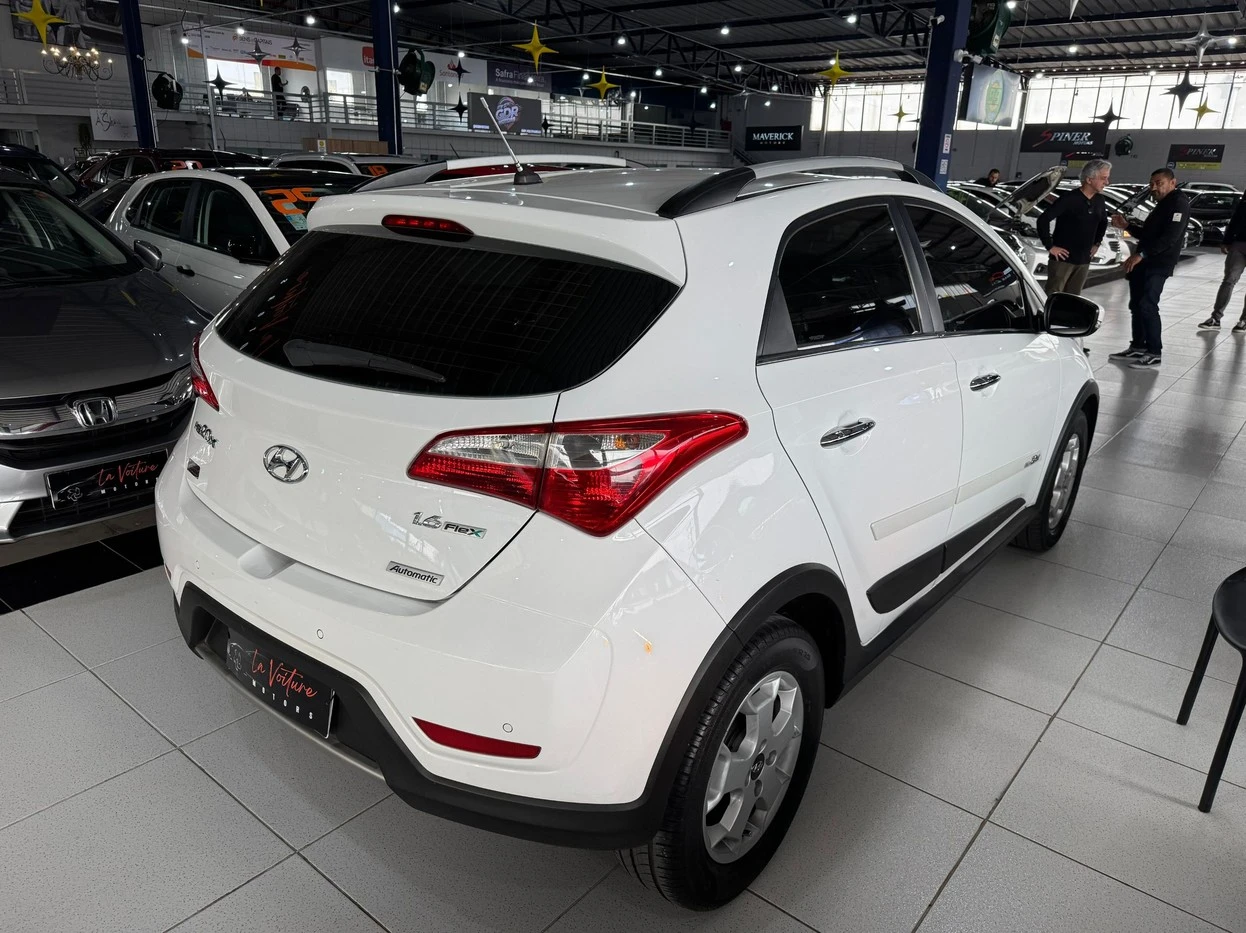 HYUNDAI HB20X