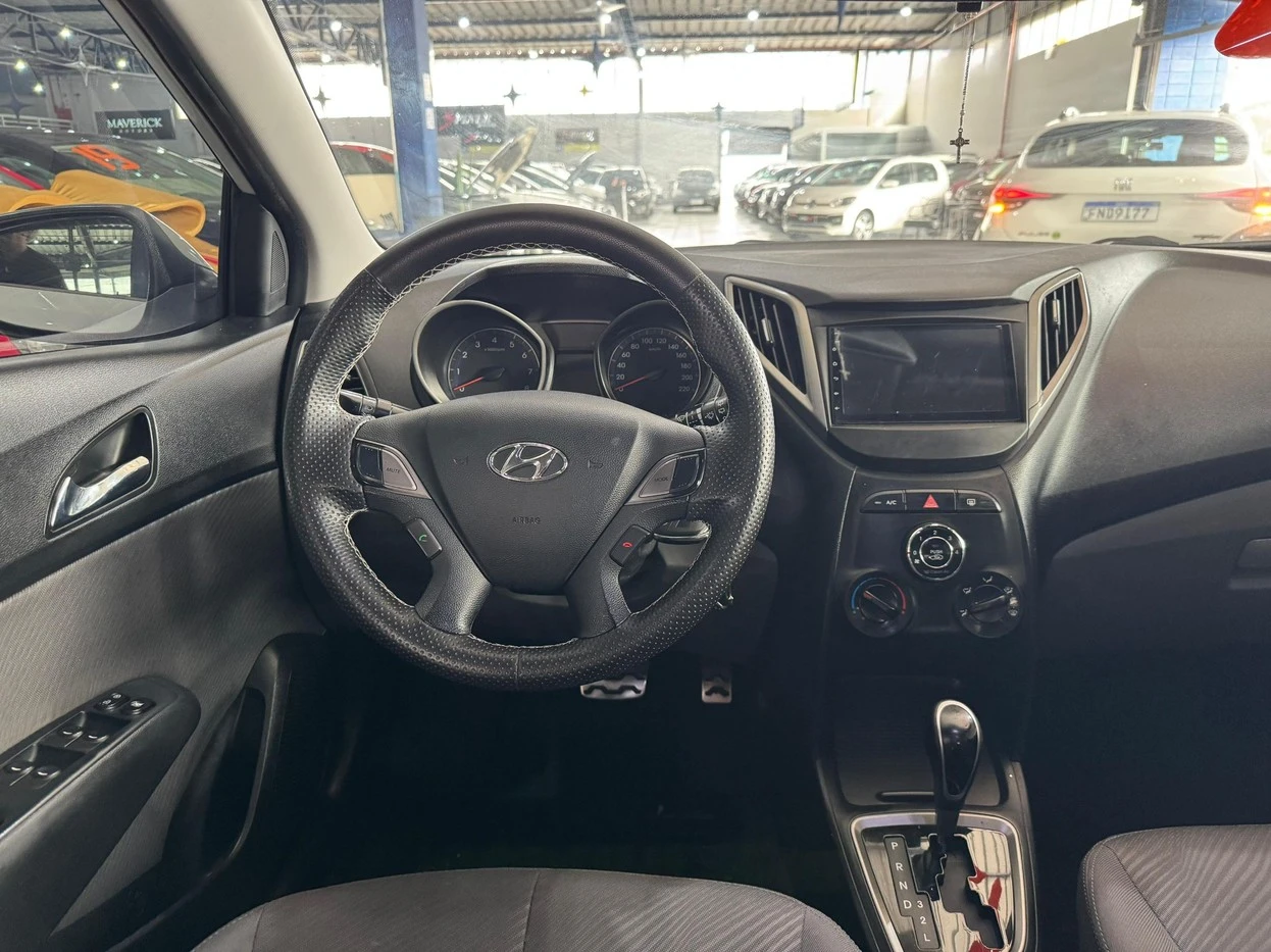 HYUNDAI HB20X