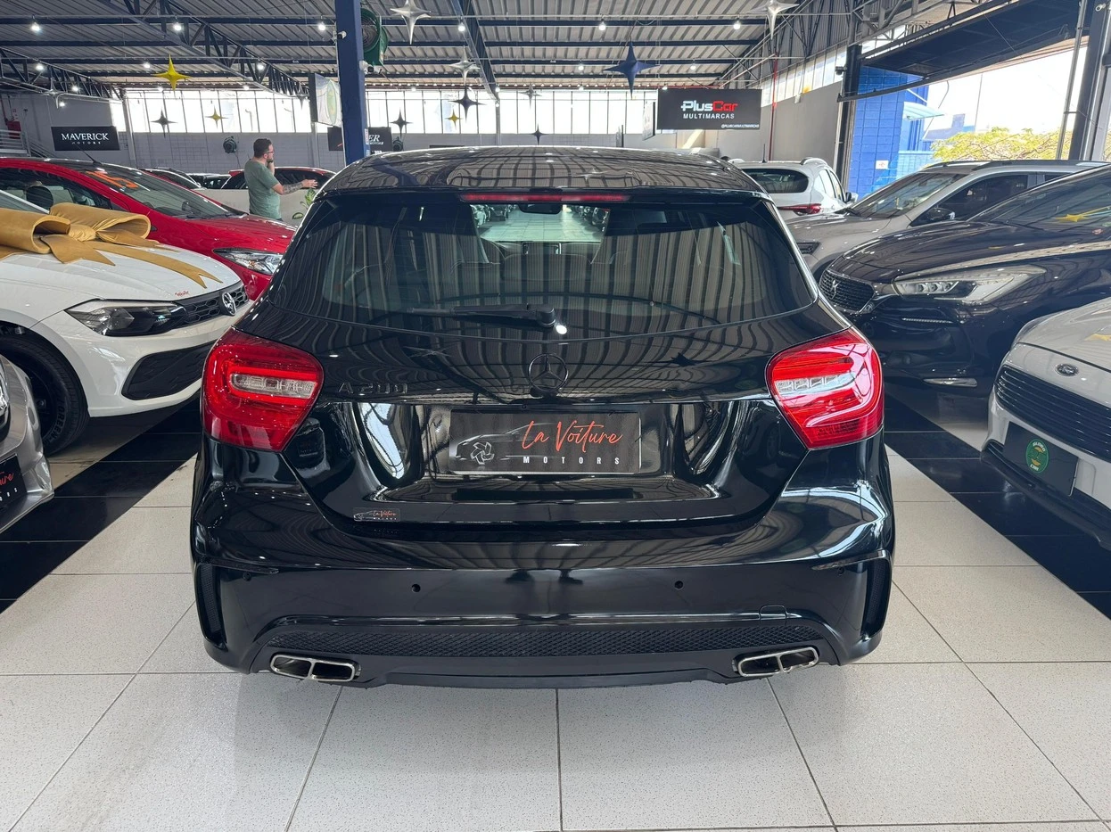 MERCEDES-BENZ A 200