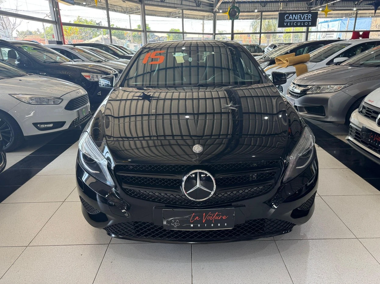 MERCEDES-BENZ A 200
