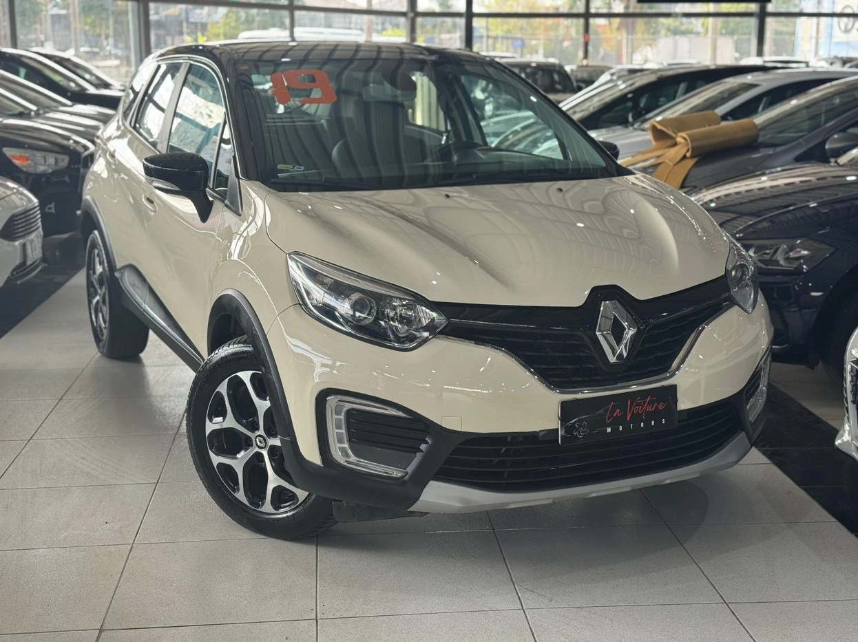 RENAULT CAPTUR