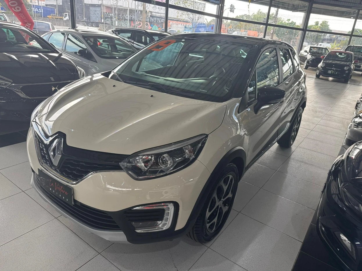 RENAULT CAPTUR