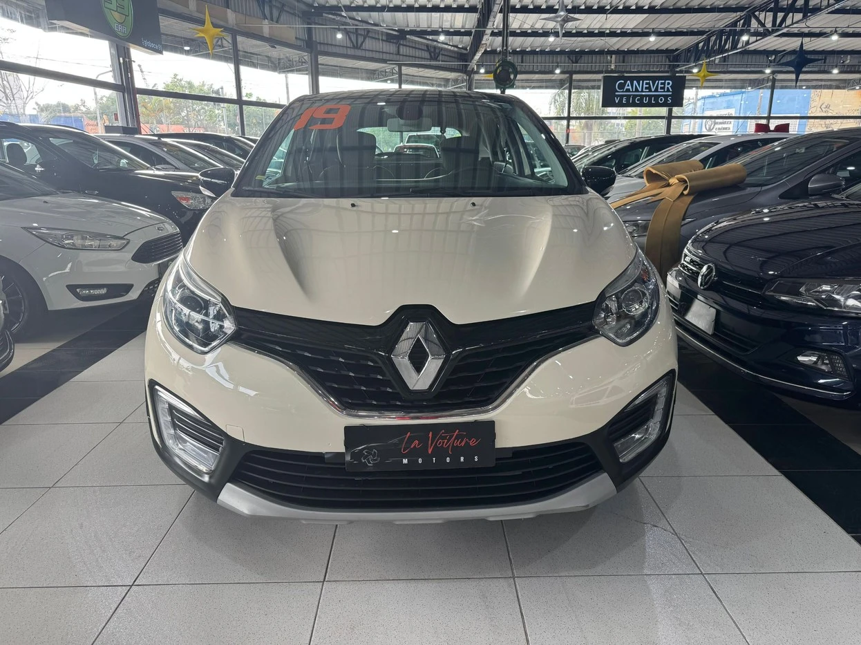 RENAULT CAPTUR