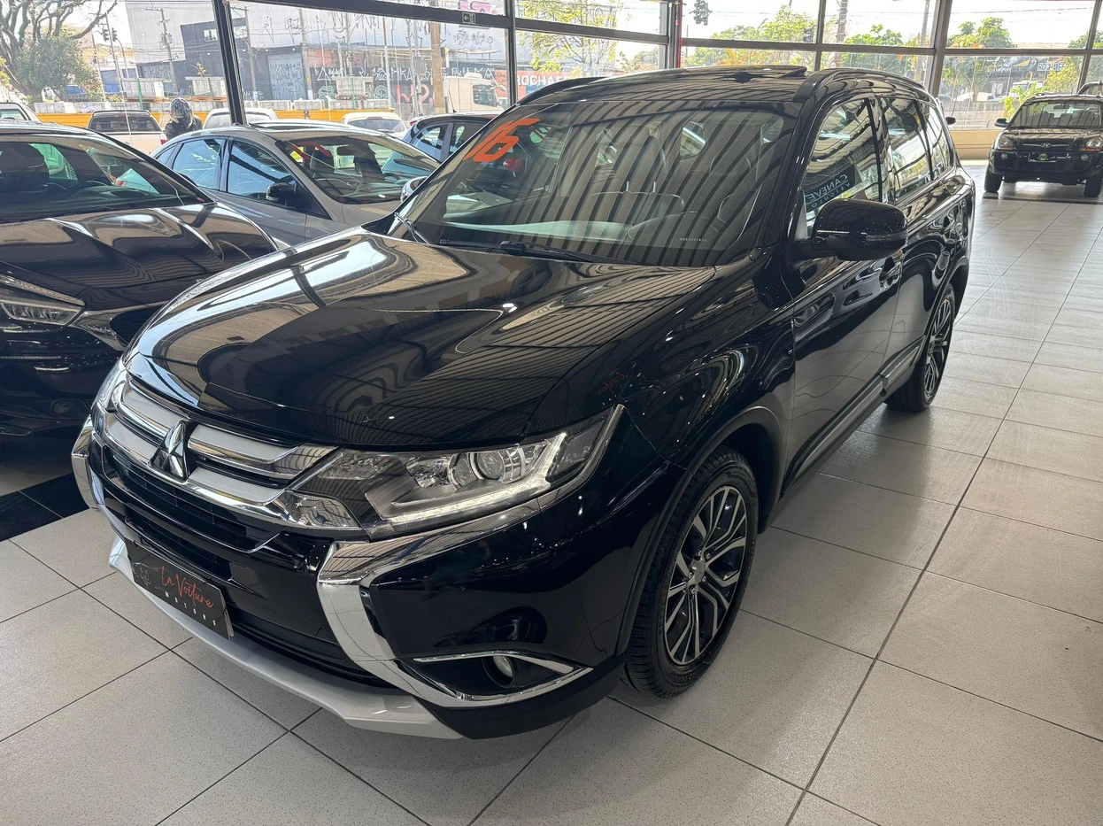 MITSUBISHI OUTLANDER