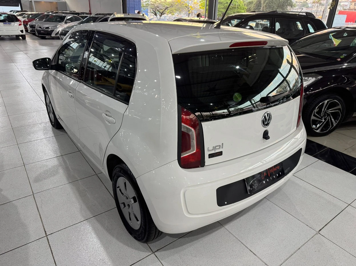 VOLKSWAGEN UP
