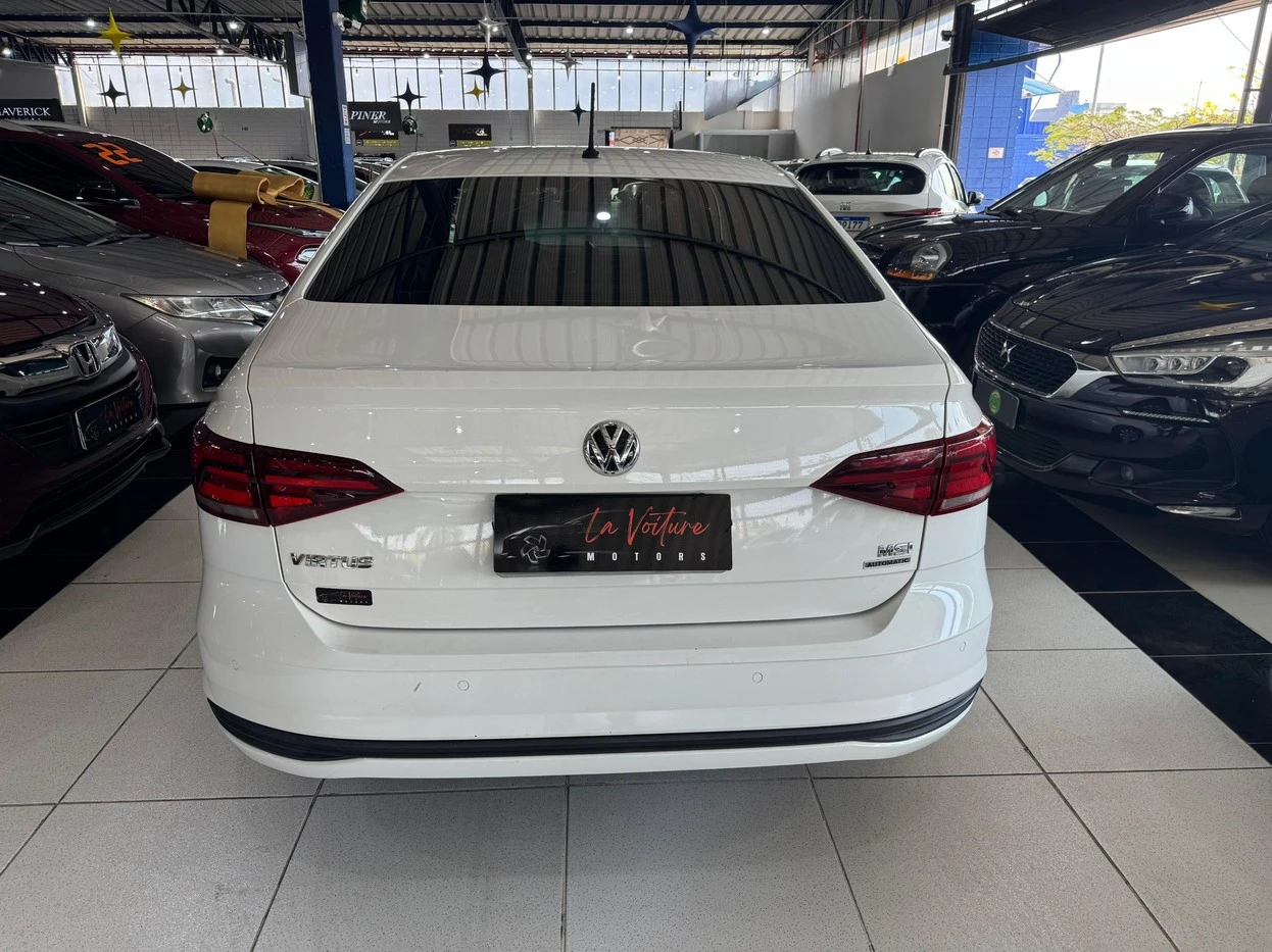 VOLKSWAGEN VIRTUS