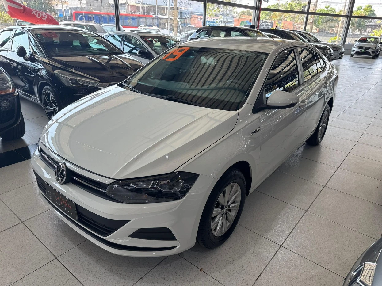 VOLKSWAGEN VIRTUS