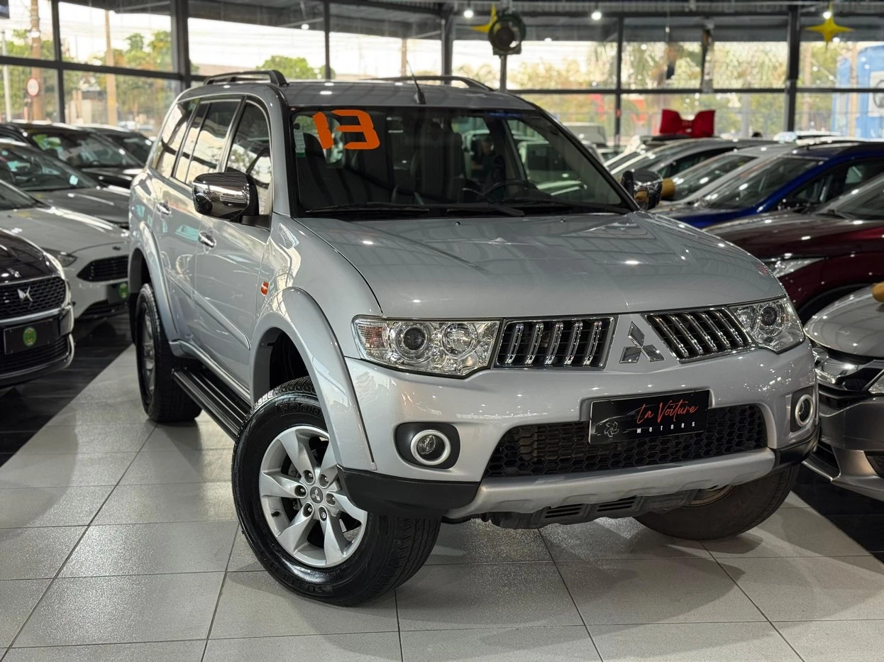 MITSUBISHI PAJERO DAKAR