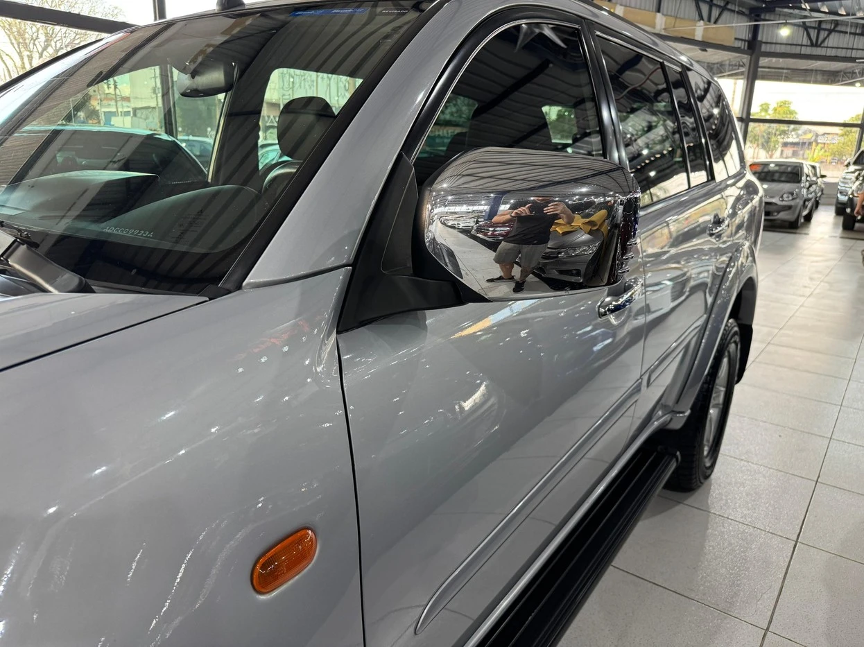 MITSUBISHI PAJERO DAKAR