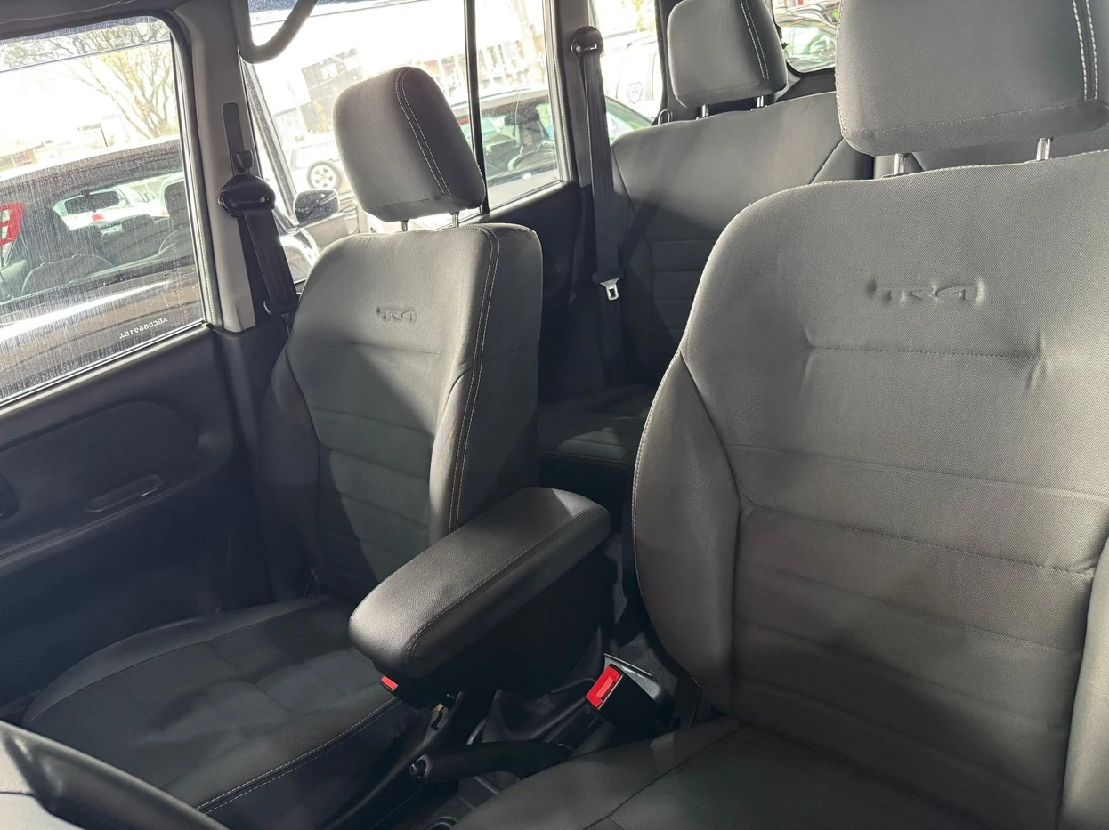 MITSUBISHI PAJERO TR4