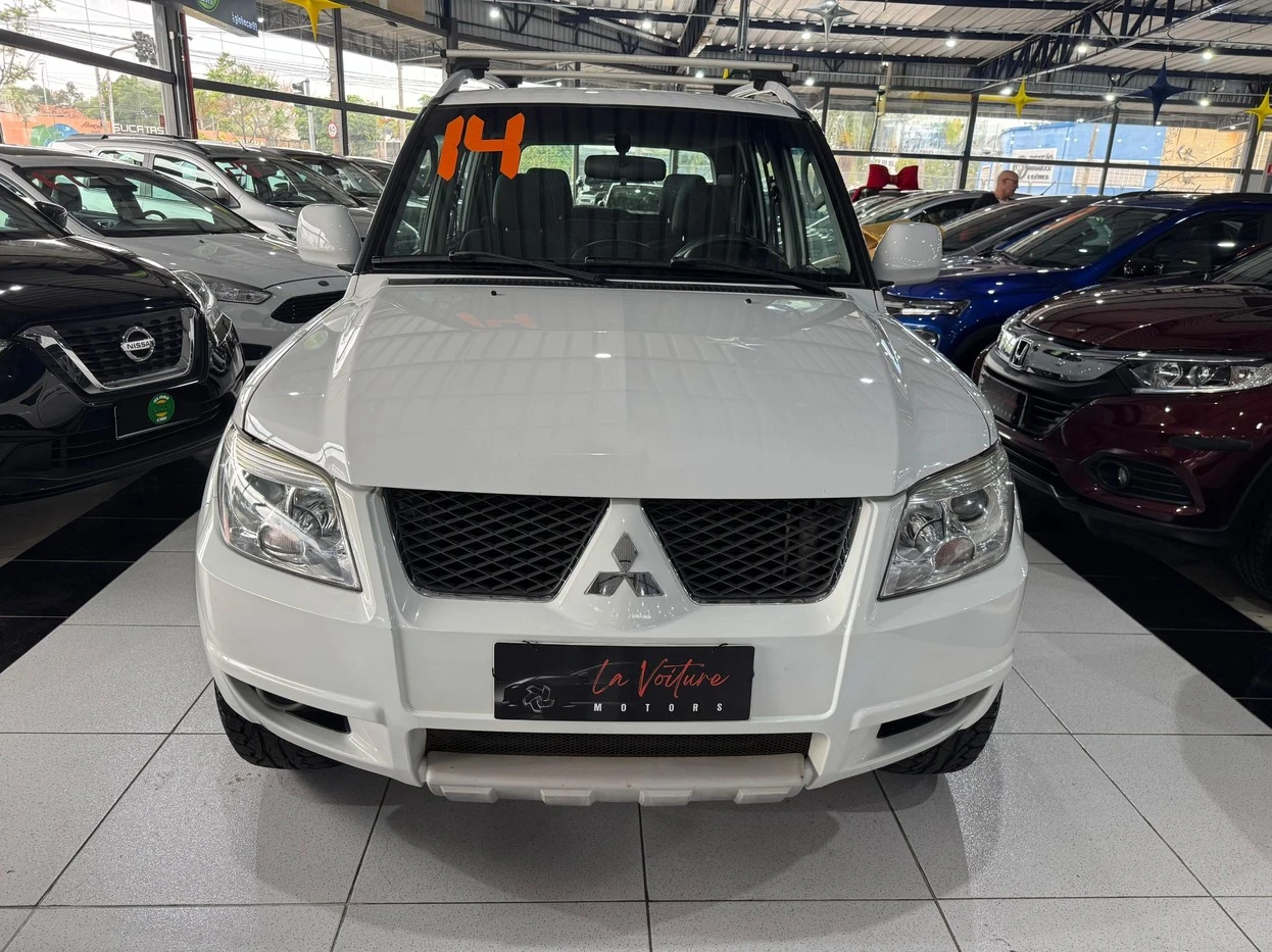 MITSUBISHI PAJERO TR4