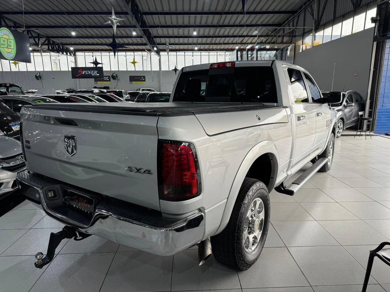 DODGE RAM