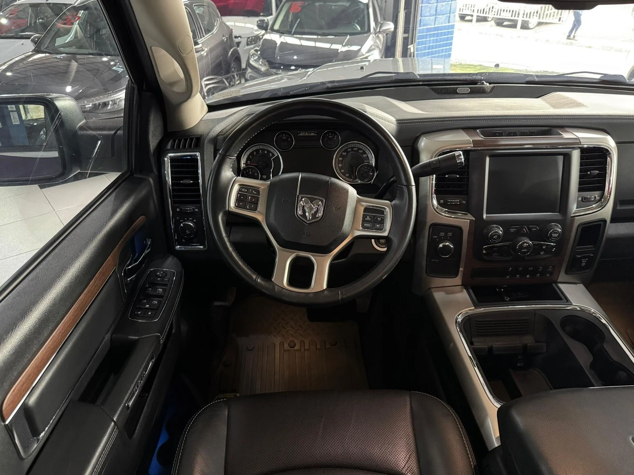 DODGE RAM