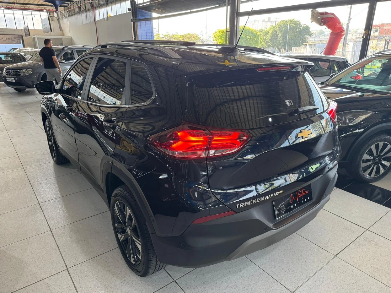 CHEVROLET TRACKER