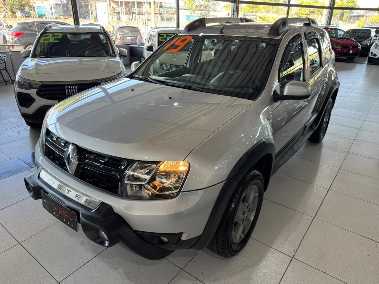 RENAULT DUSTER