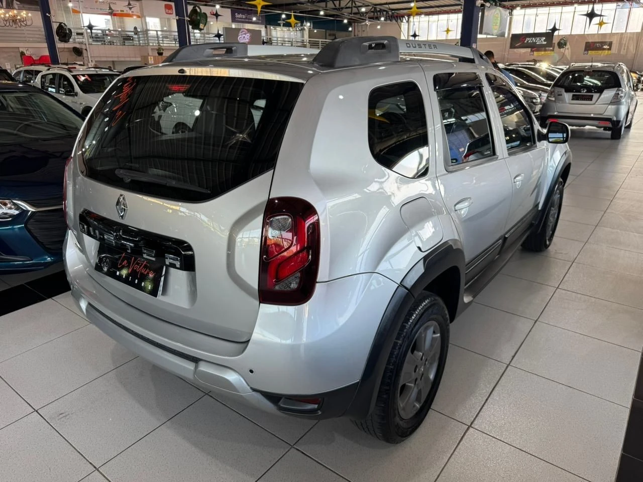 RENAULT DUSTER