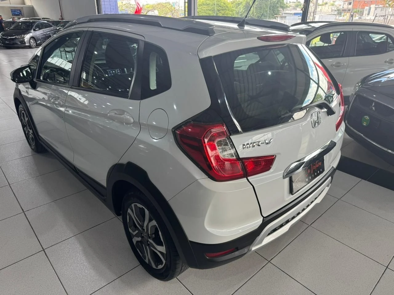 HONDA WR-V