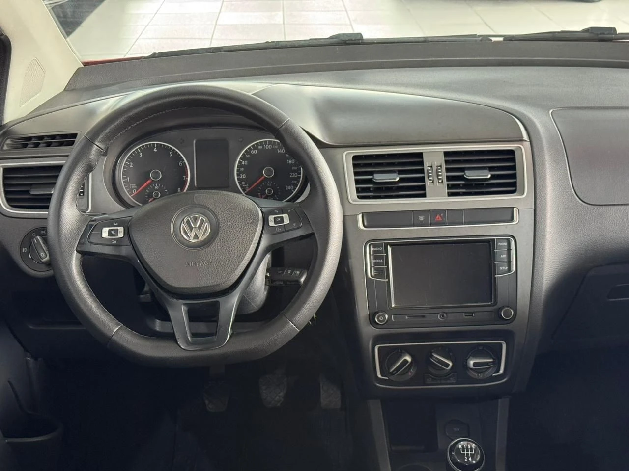 VOLKSWAGEN FOX