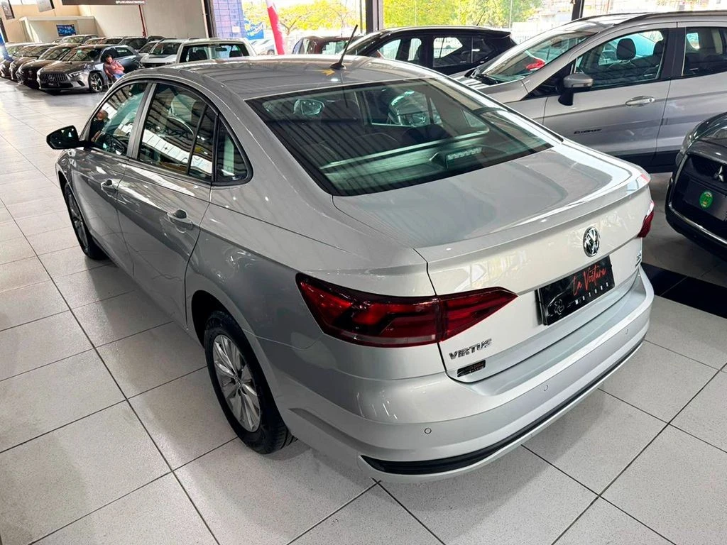 VOLKSWAGEN VIRTUS
