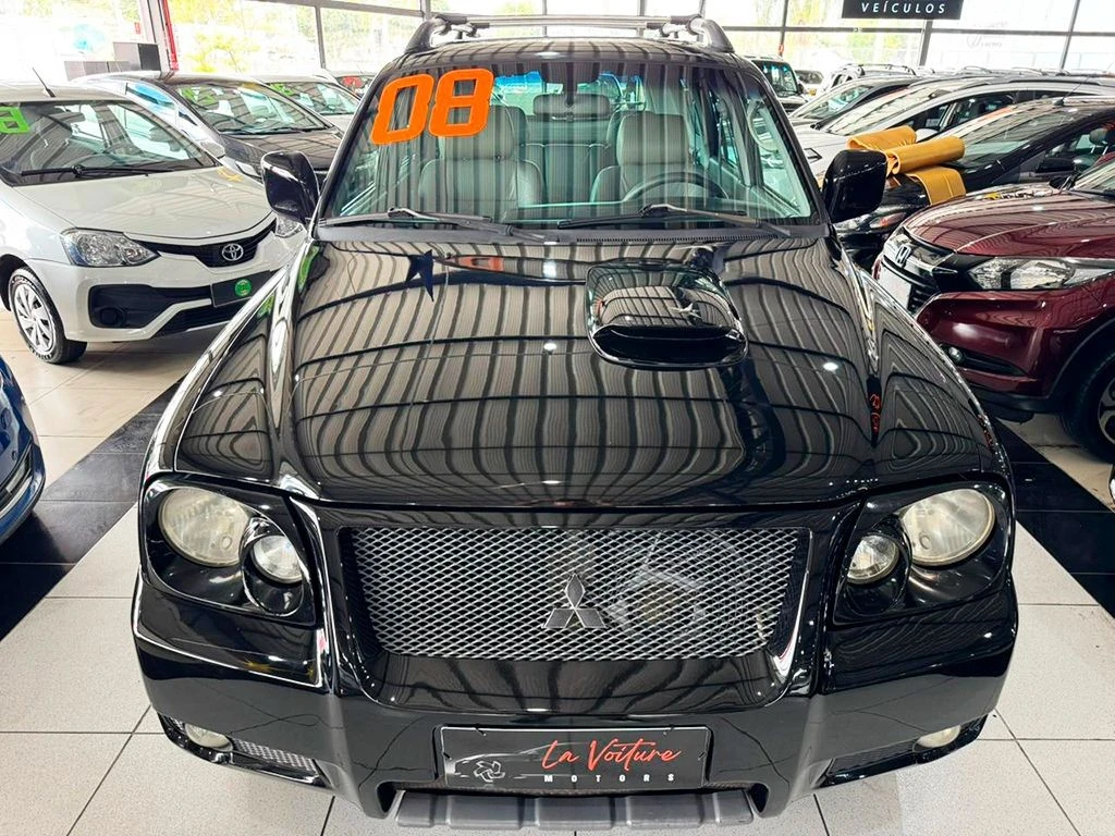 MITSUBISHI PAJERO SPORT