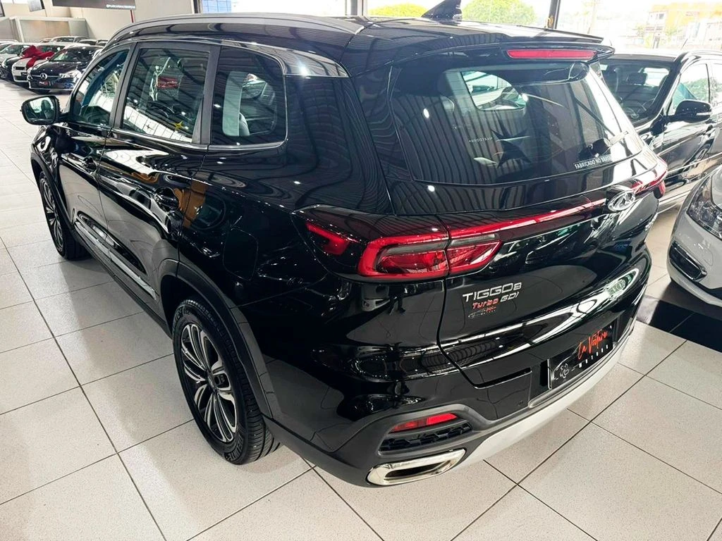 CHERY TIGGO 8