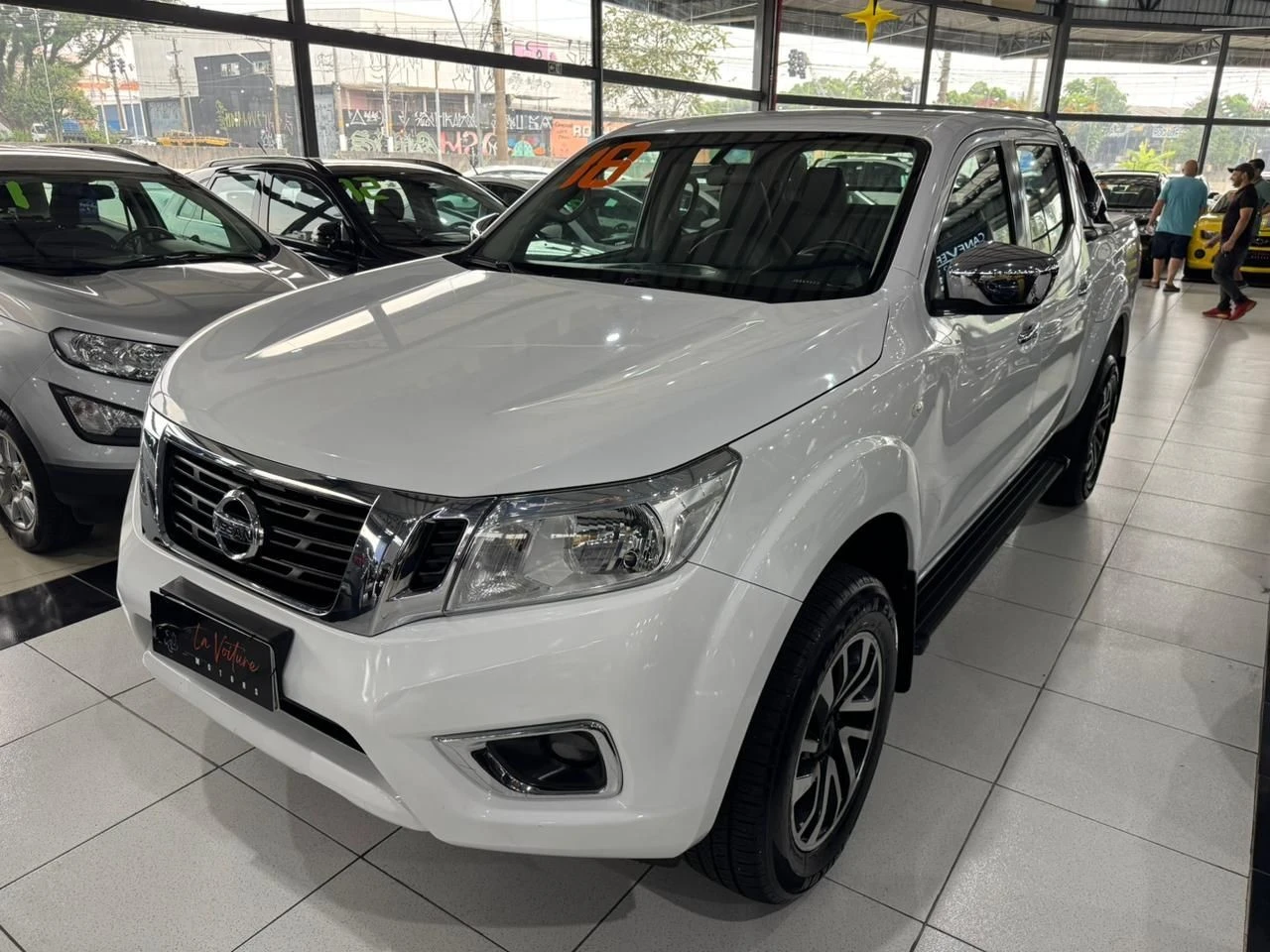 NISSAN FRONTIER