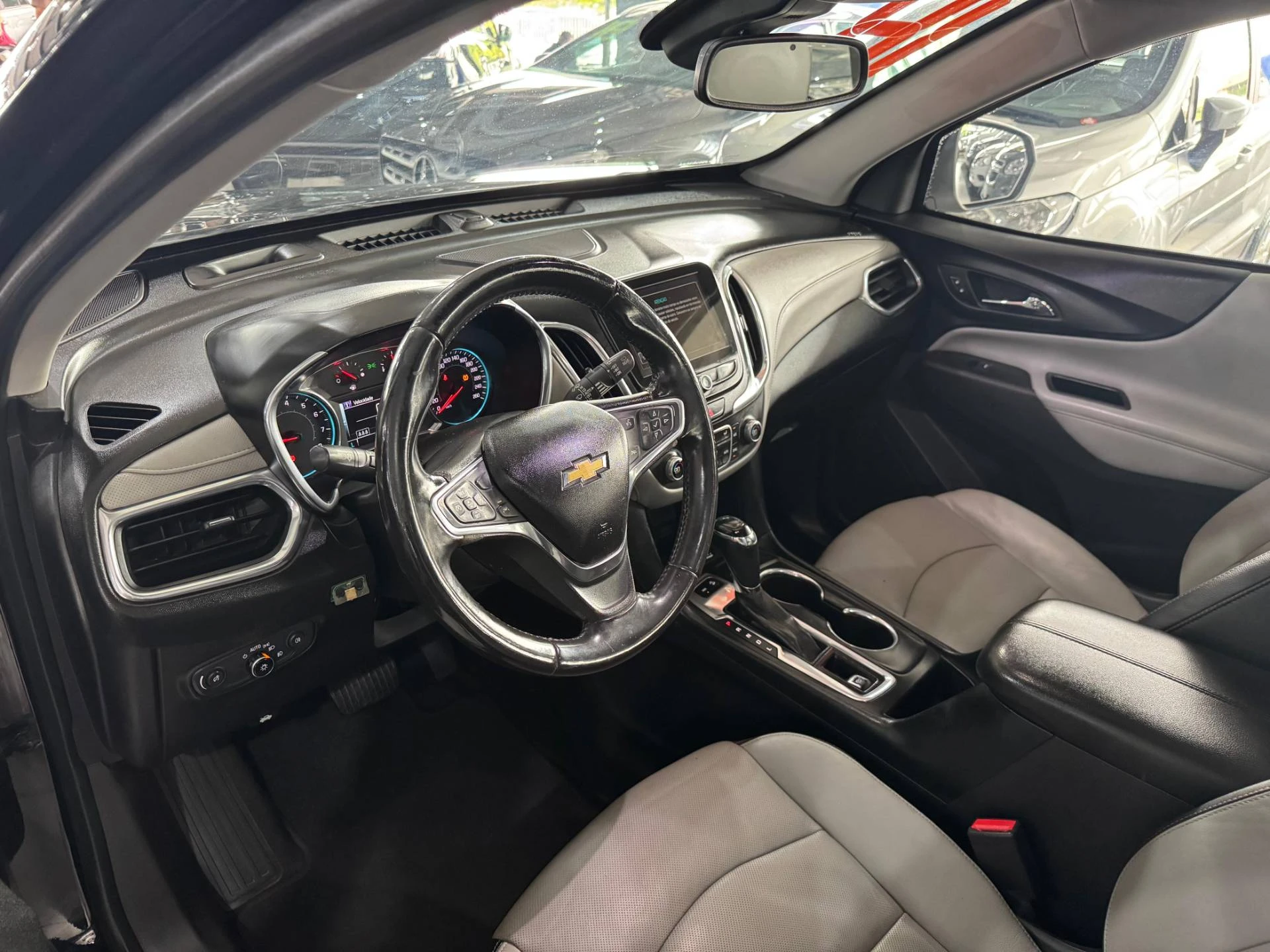 CHEVROLET EQUINOX