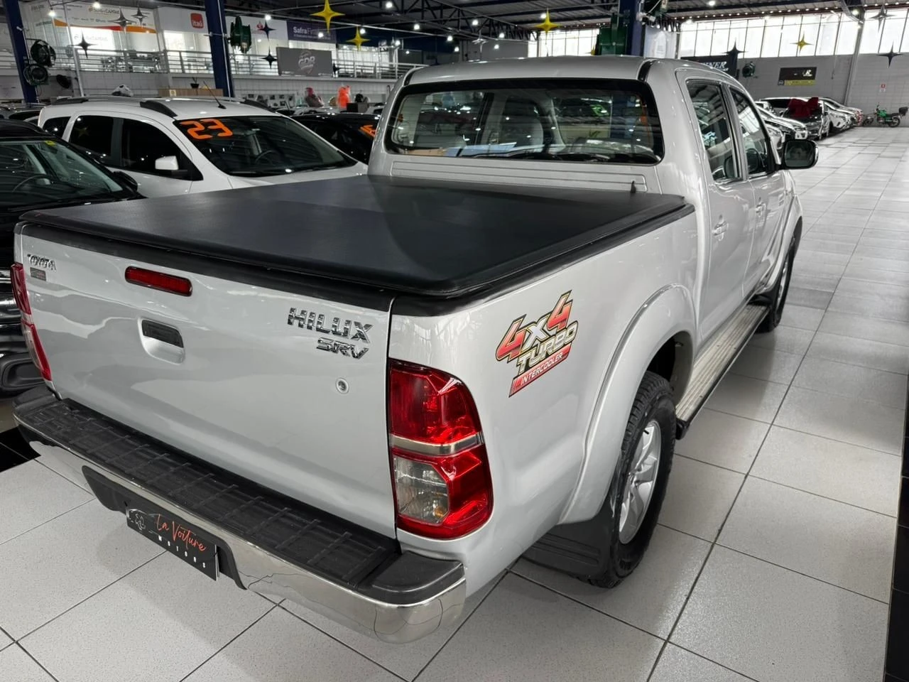 TOYOTA HILUX