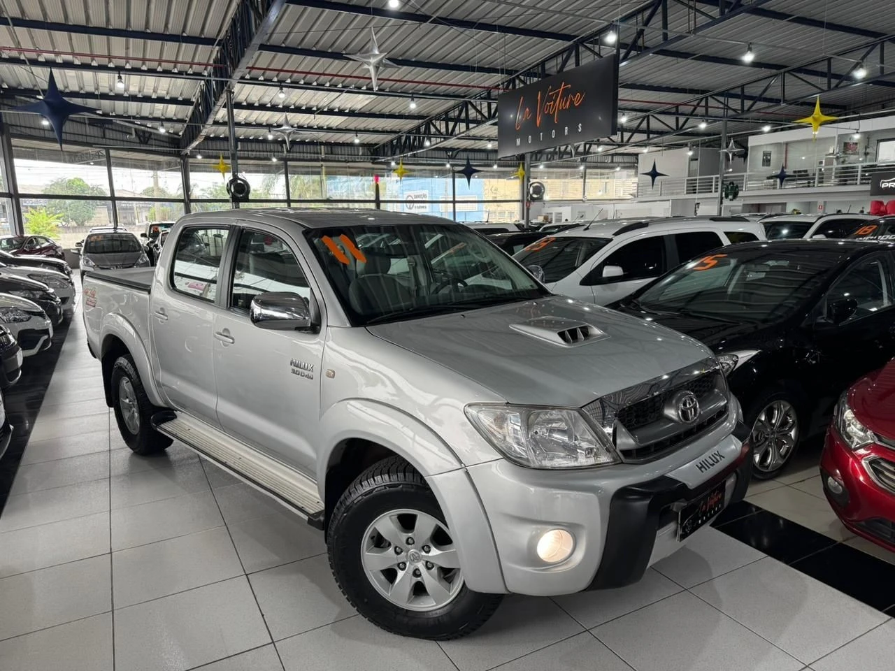 TOYOTA HILUX