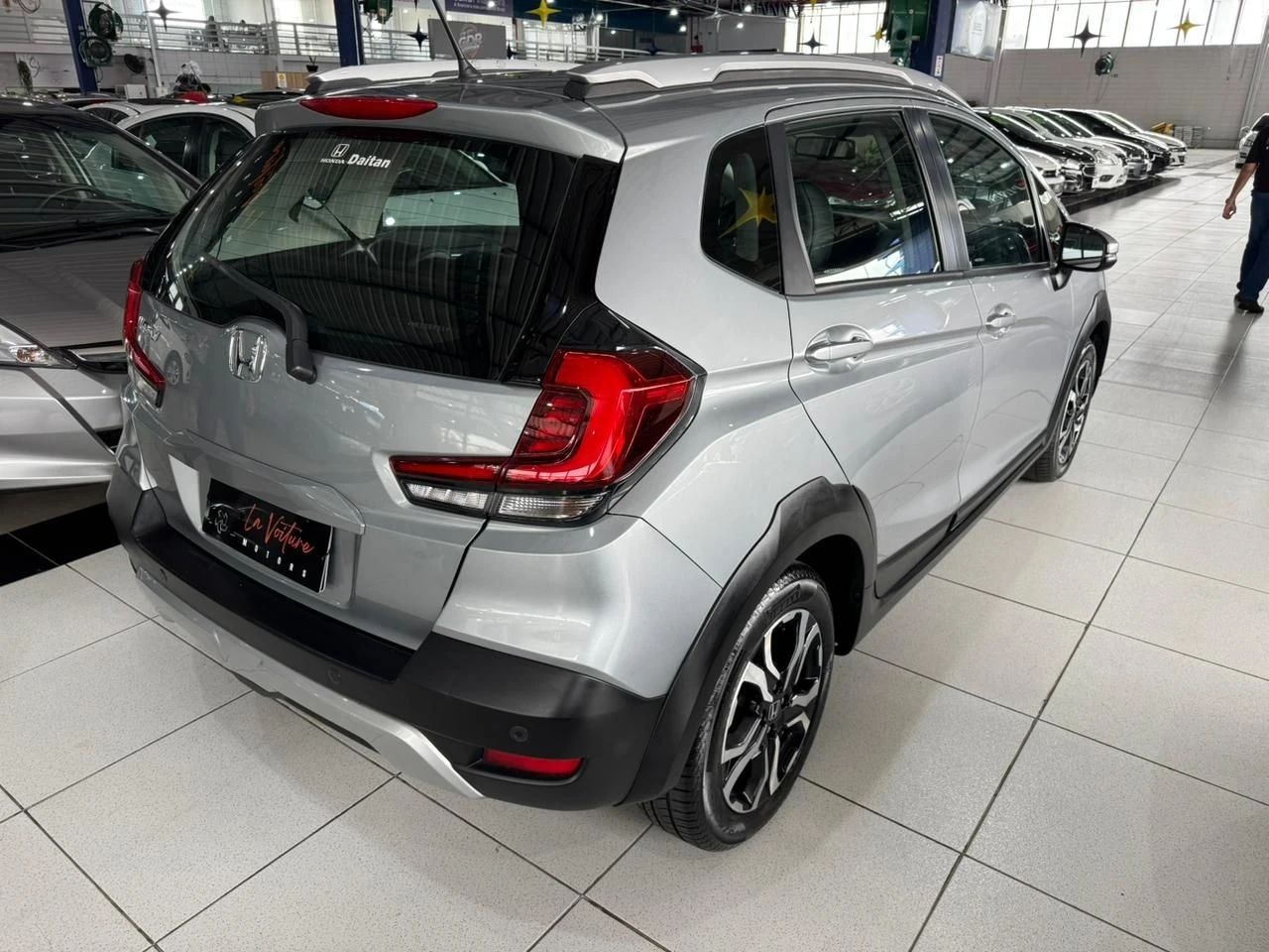 HONDA WR-V