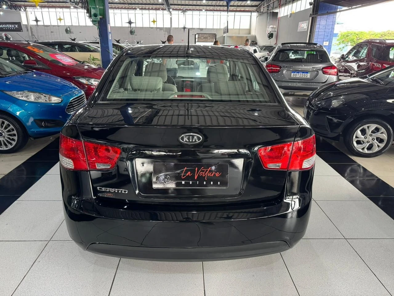 KIA CERATO