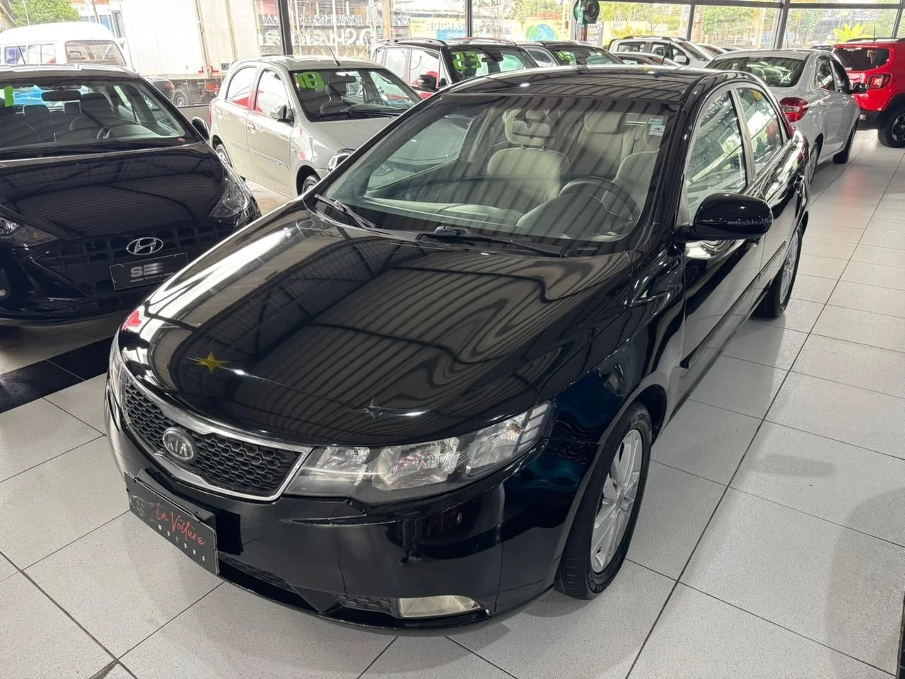 KIA CERATO