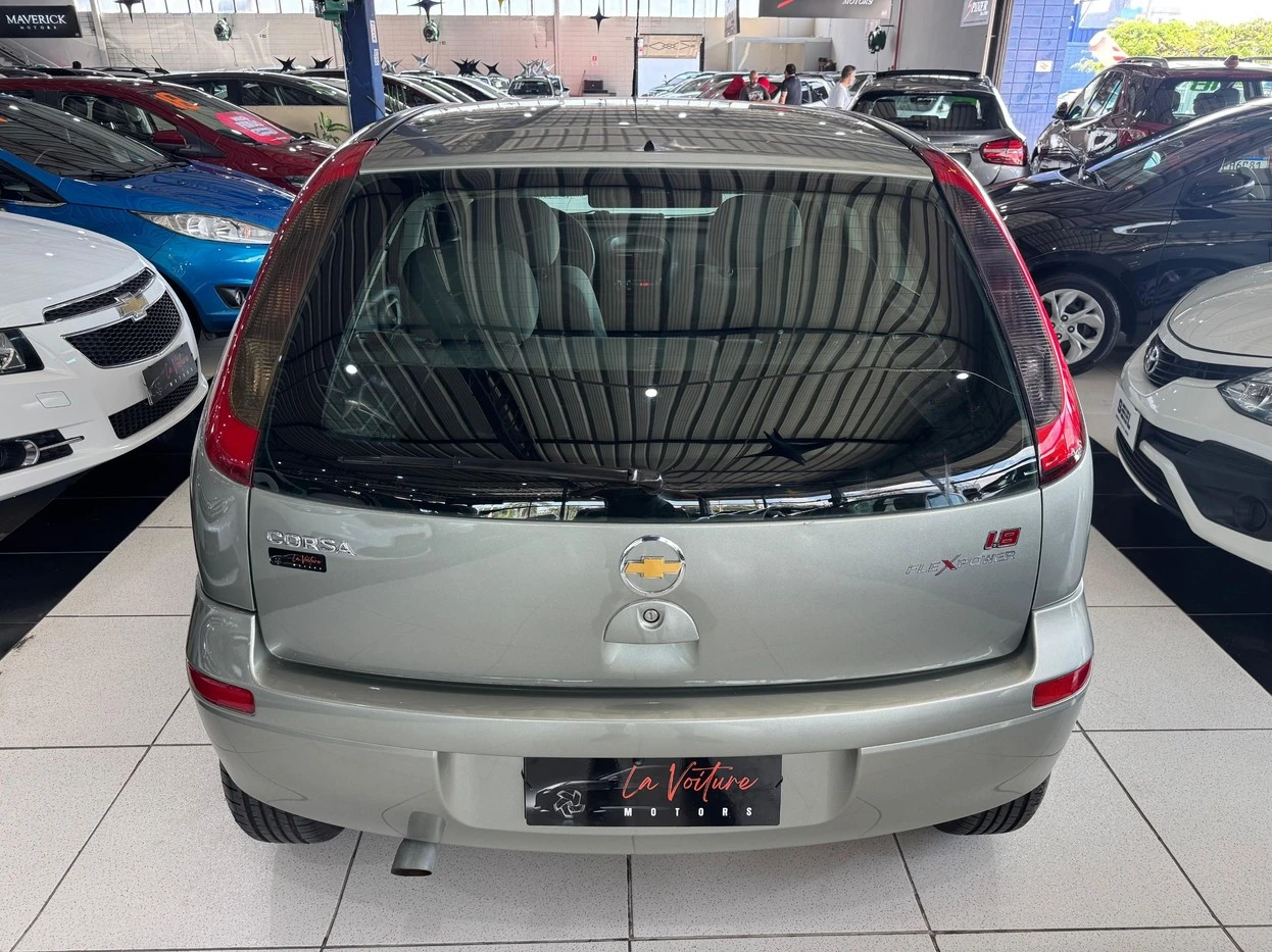 CHEVROLET CORSA
