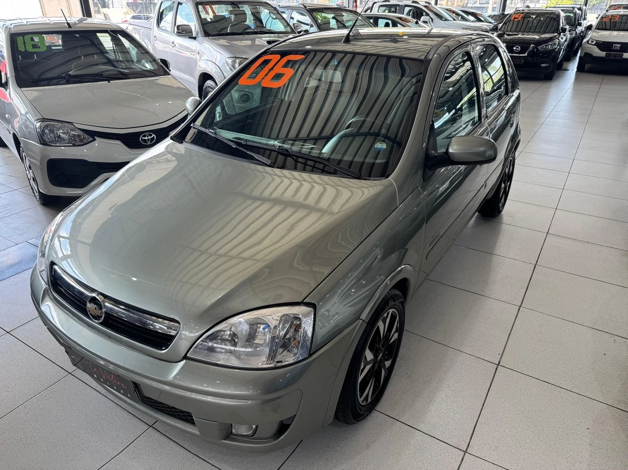 CHEVROLET CORSA