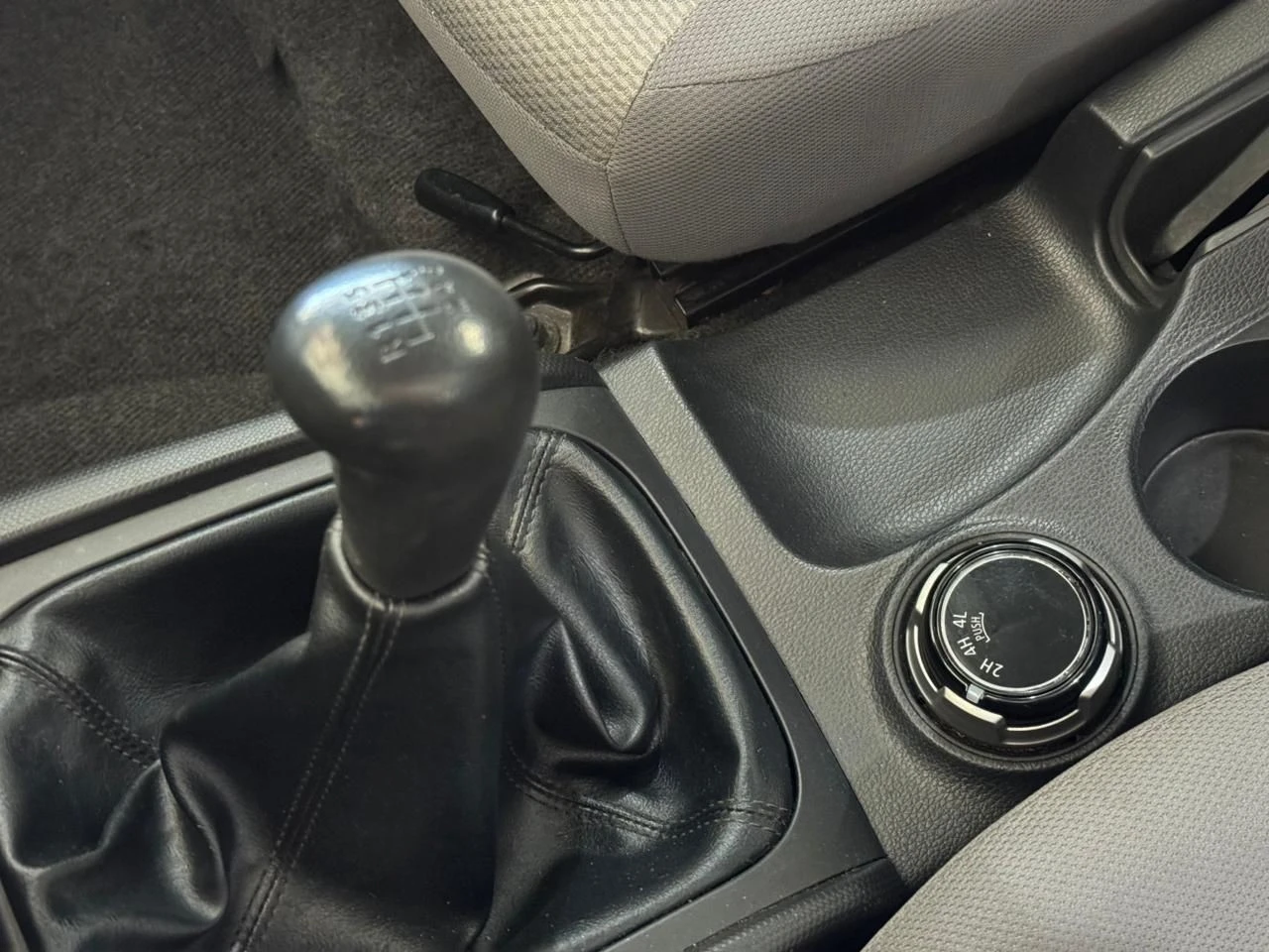 MITSUBISHI L200 TRITON