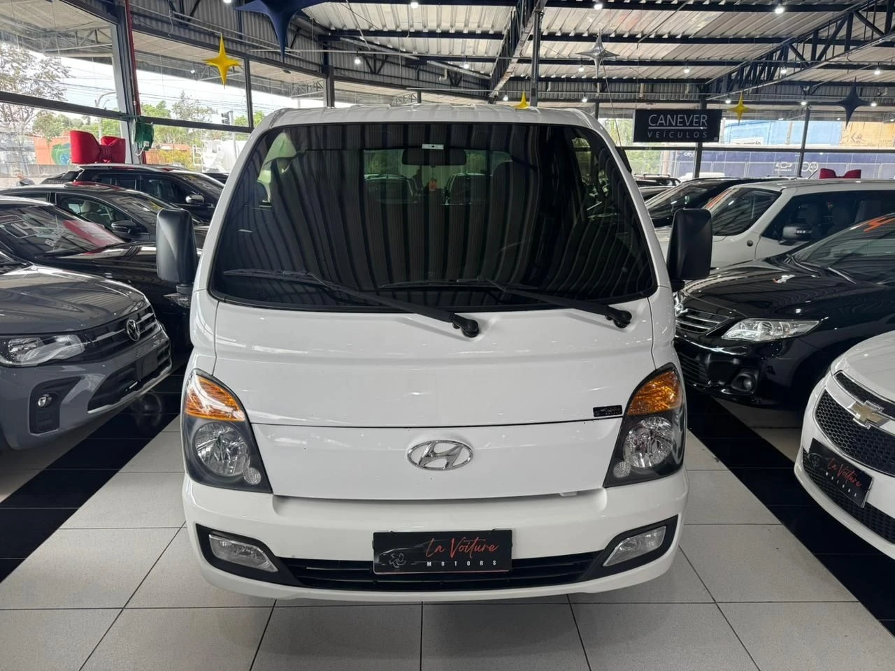 HYUNDAI HR