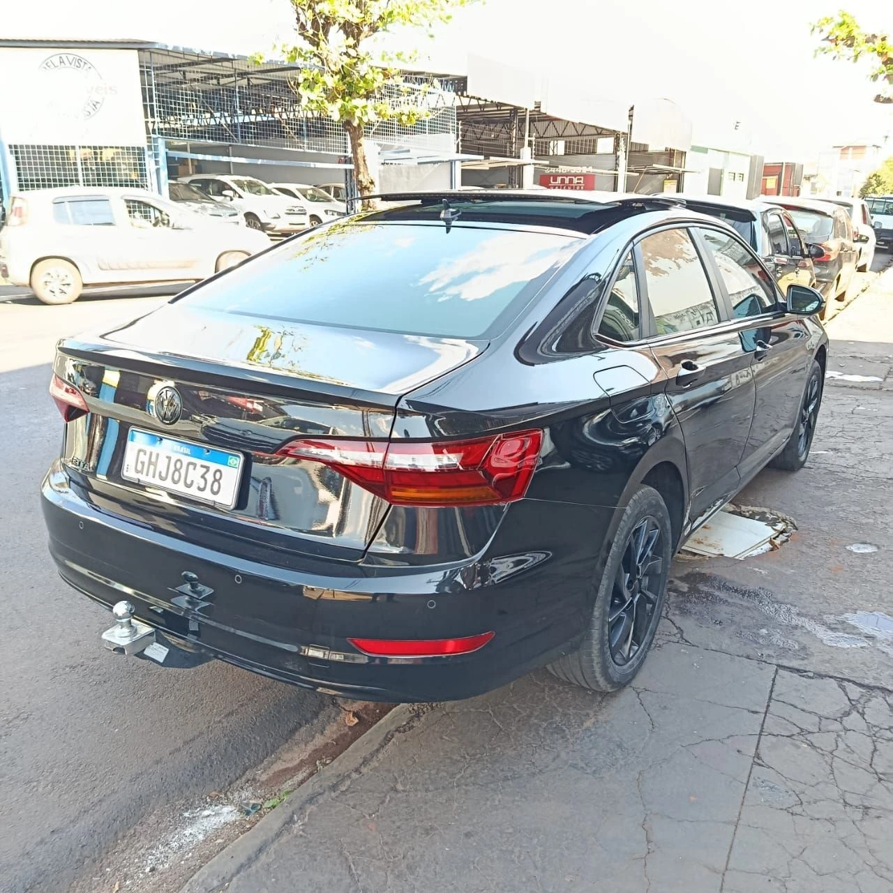 VOLKSWAGEN JETTA