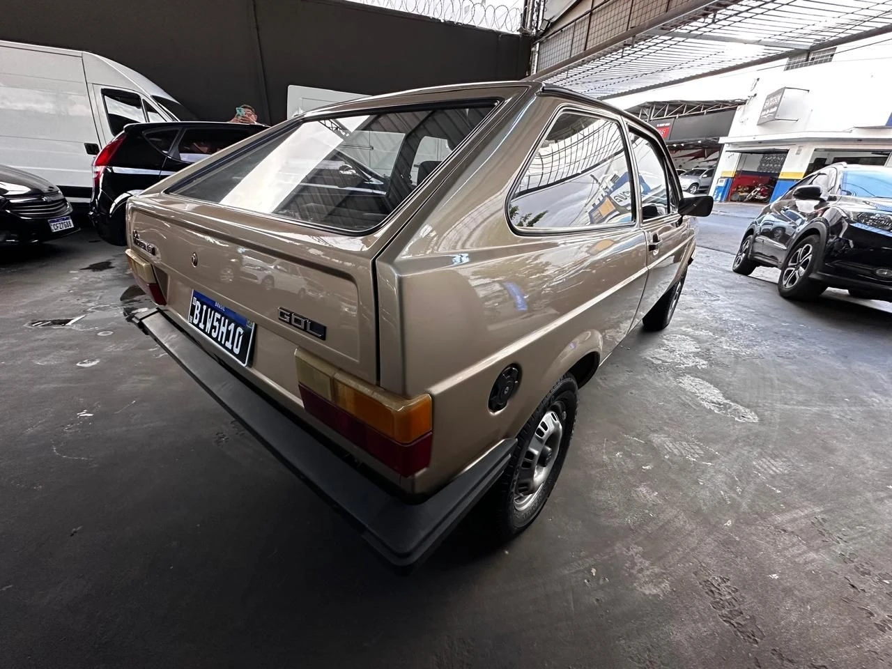 VOLKSWAGEN GOL