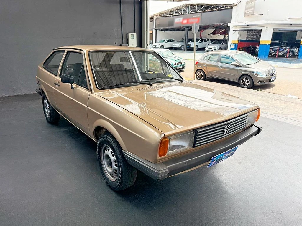 VOLKSWAGEN GOL