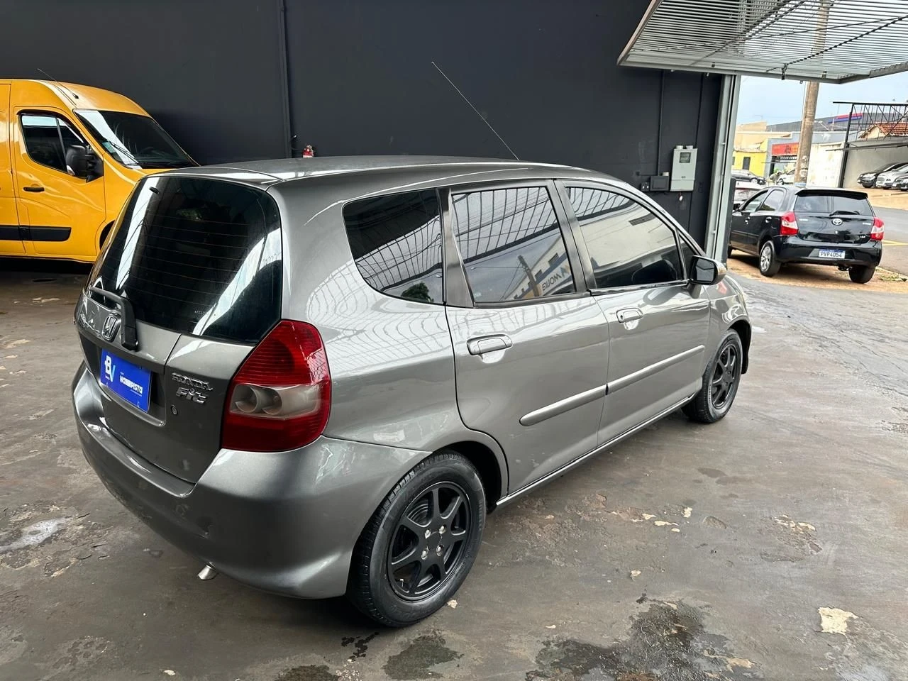 HONDA FIT
