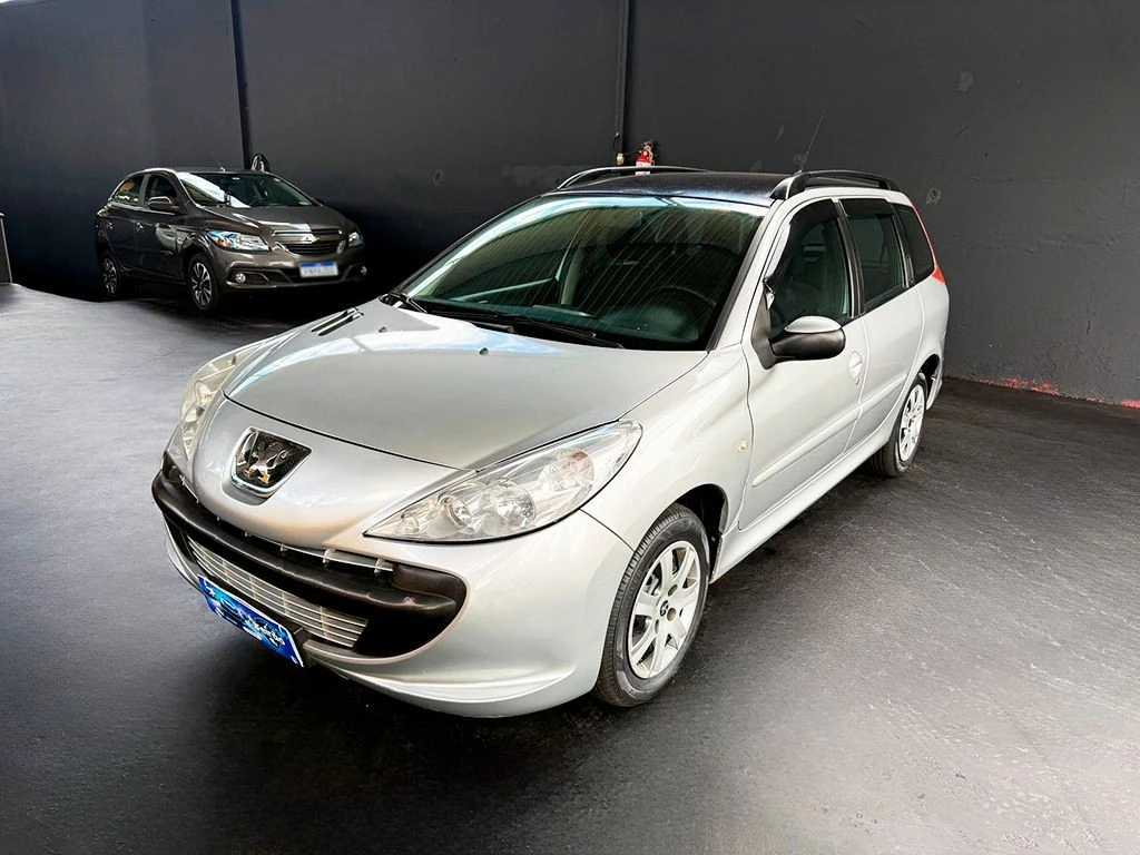 PEUGEOT 207