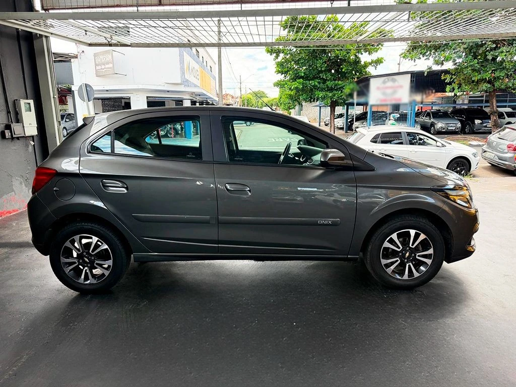 CHEVROLET ONIX
