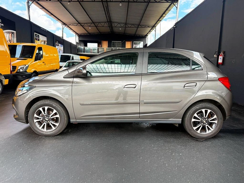 CHEVROLET ONIX