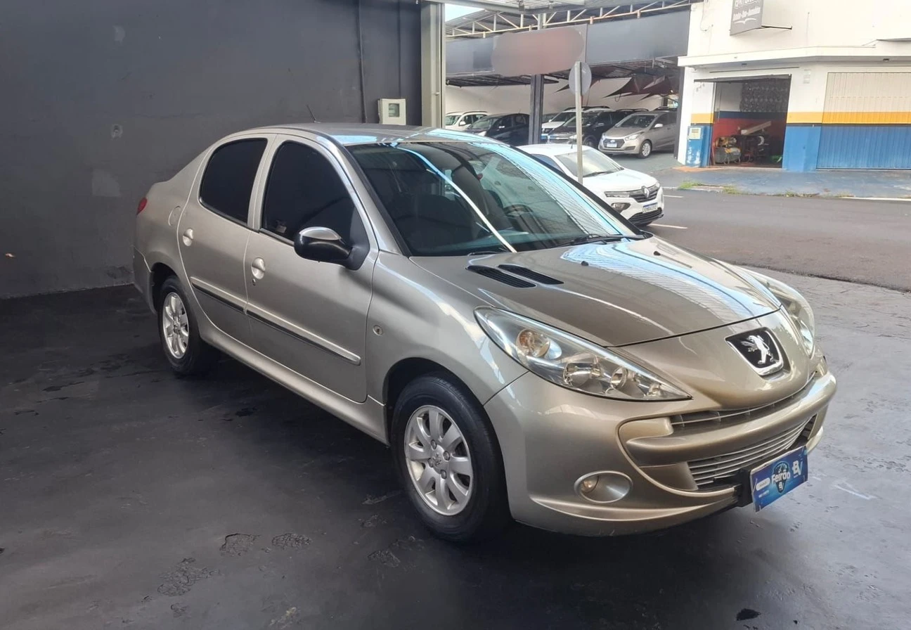 PEUGEOT 207