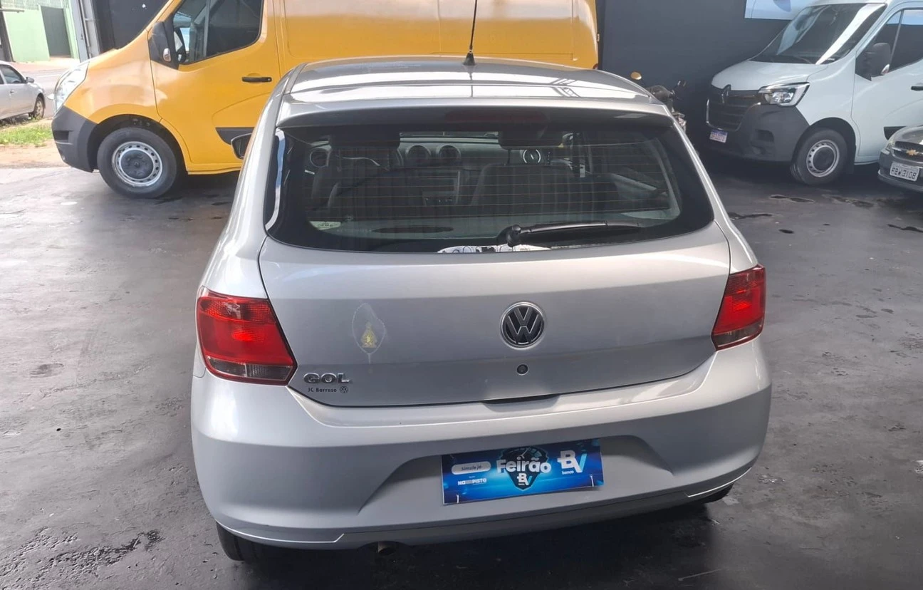 VOLKSWAGEN GOL