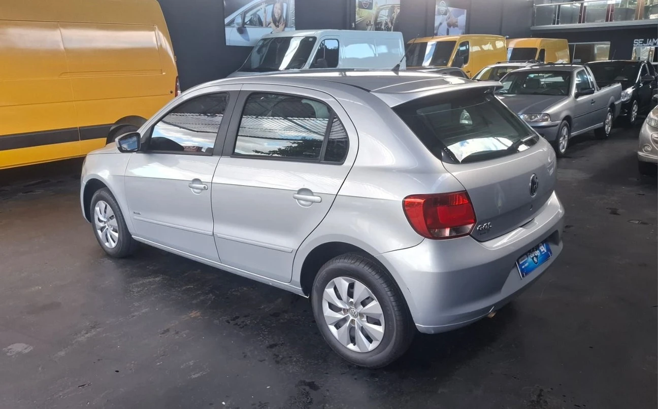 VOLKSWAGEN GOL