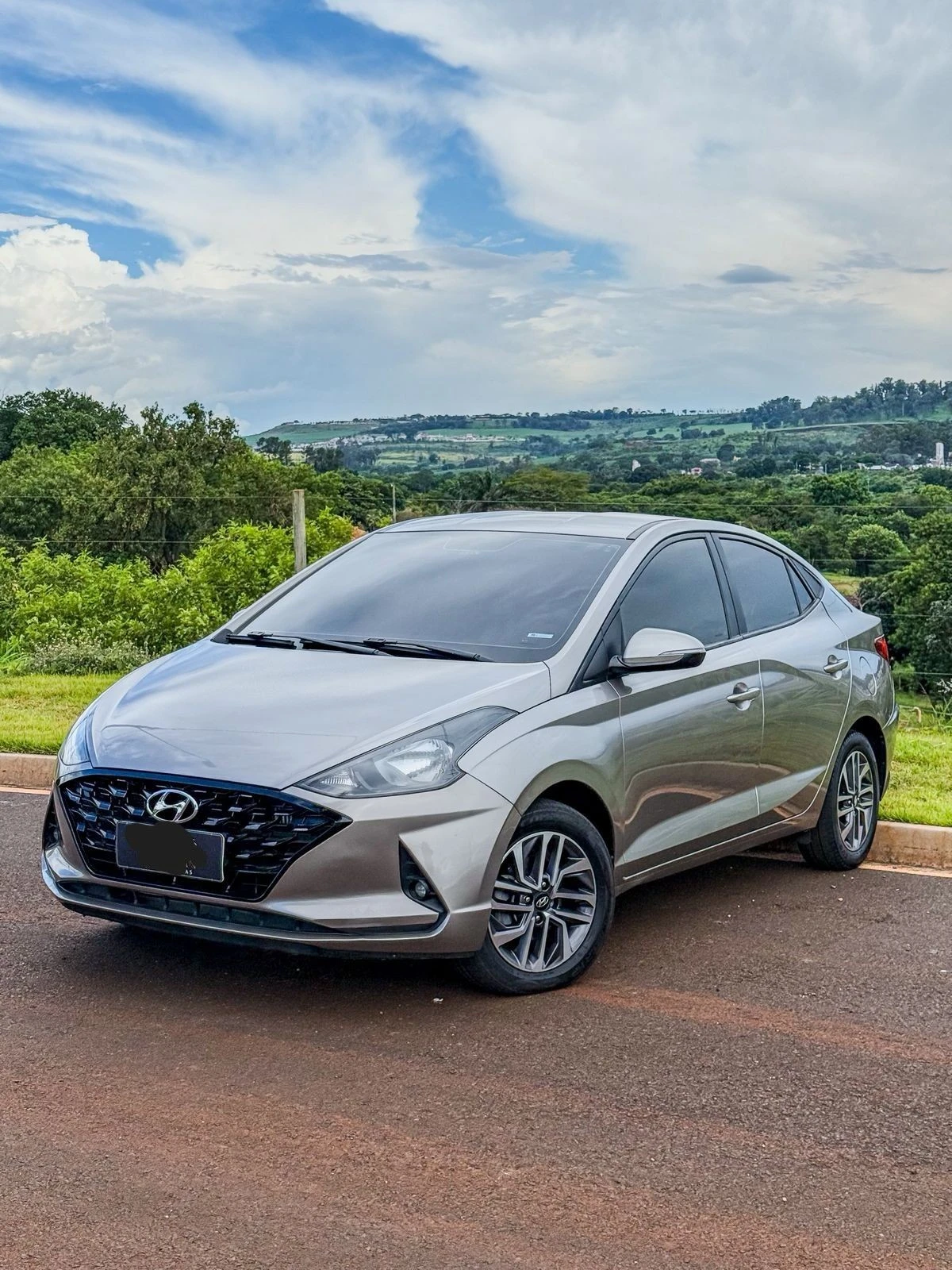 HYUNDAI HB20S