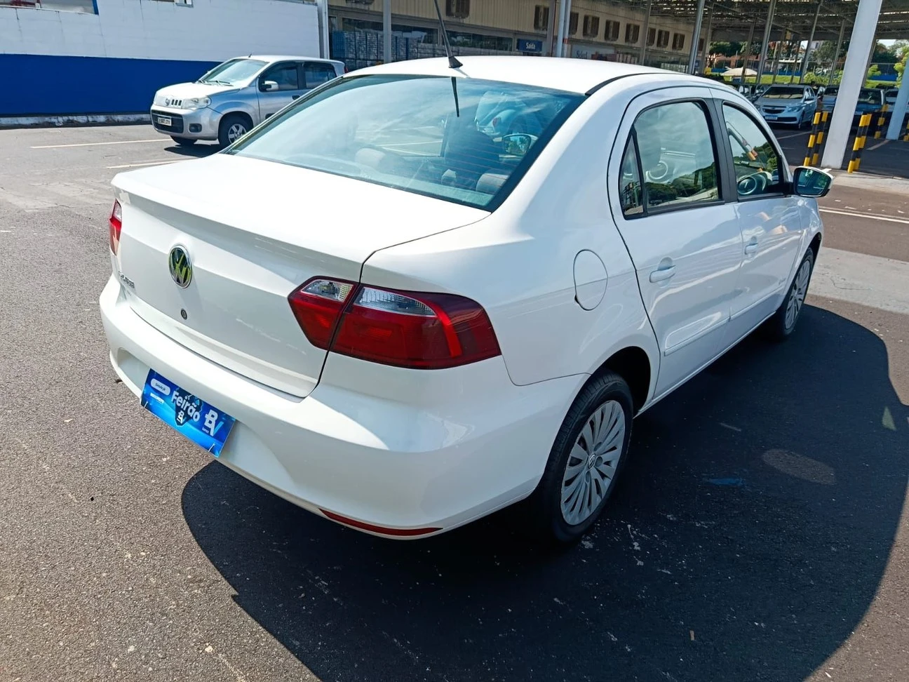 VOLKSWAGEN VOYAGE
