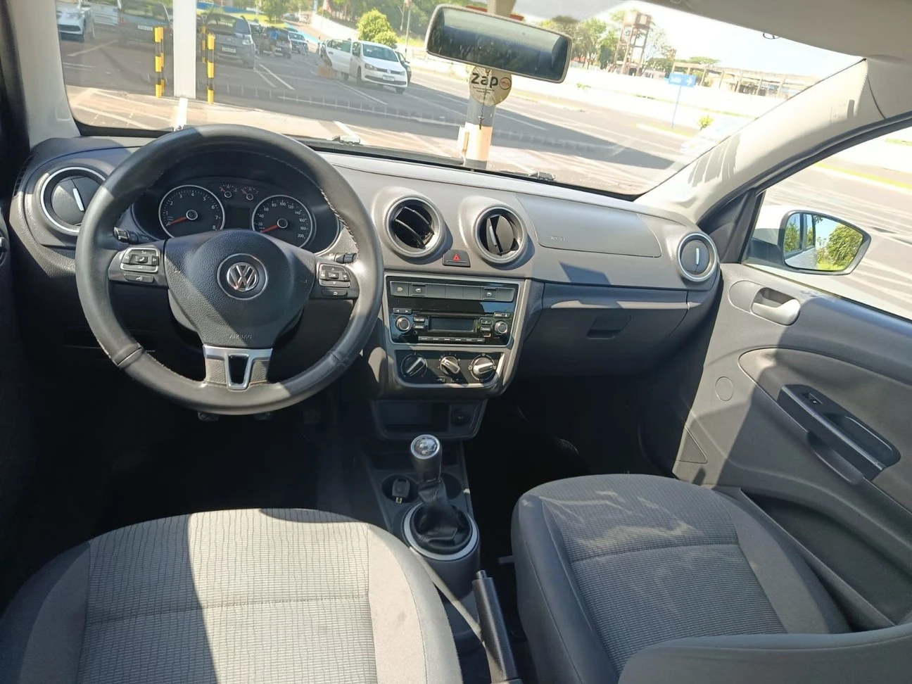 VOLKSWAGEN VOYAGE