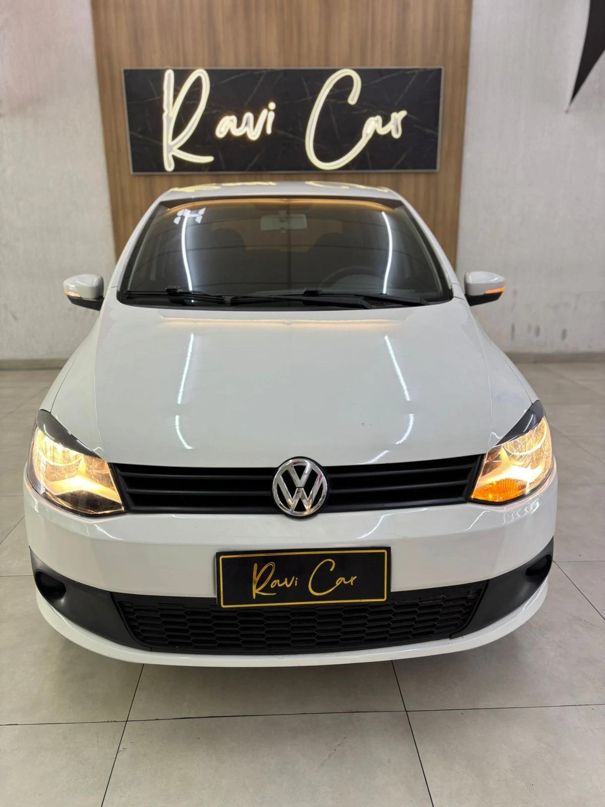 VOLKSWAGEN FOX